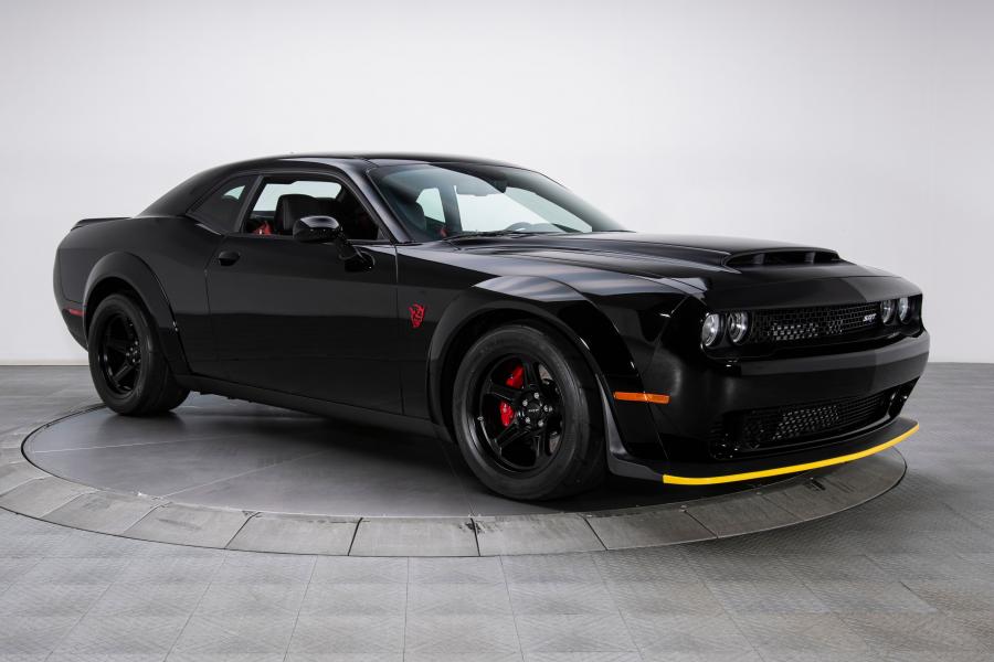  Dodge Challenger SRT Demon (LC, 0945 of 3300) 2018 года  (фото 5 из 109)